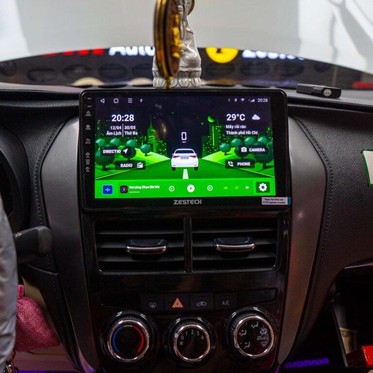 man_hinh_s100j_zestech_hinh_6_9e399b847e804daca3ab368c4e326c6c_master-768x768