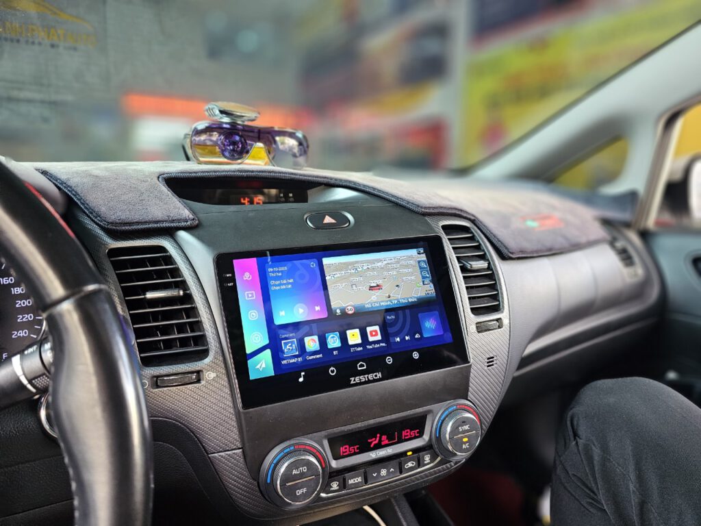 Màn hình Zestech ZX10 Bản Giới Hạn